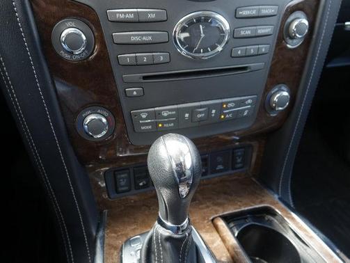 2017 INFINITI QX80 Base