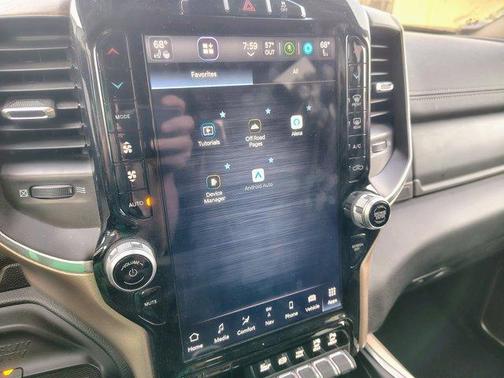 2024 RAM 3500 Laramie