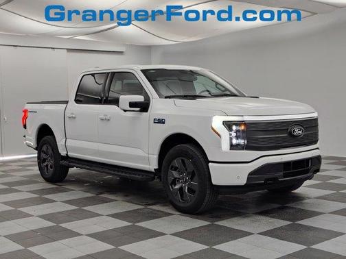 2025 Ford F-150 Lightning LARIAT