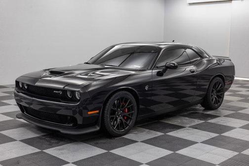 2015 Dodge Challenger SRT Hellcat