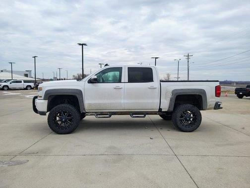 2018 Chevrolet Silverado 1500 2LT