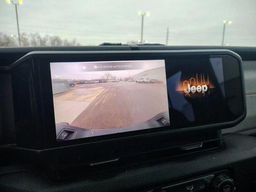 2024 Jeep Gladiator Sport