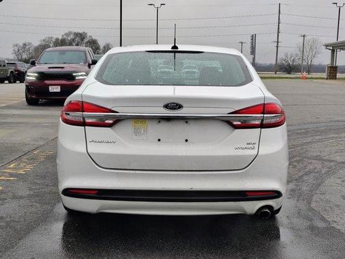 2017 Ford Fusion Hybrid SE