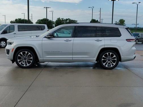 2023 Jeep Grand Cherokee L Overland