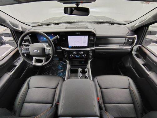 2026 Ford F-350 Lariat Super Duty