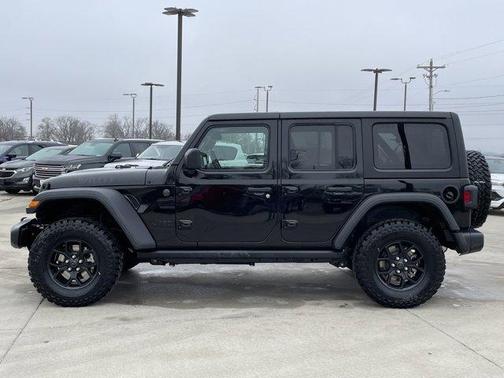 2025 Jeep Wrangler Sport
