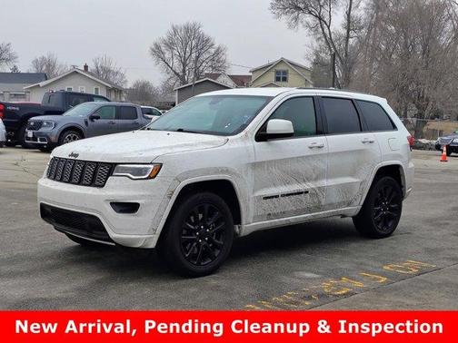 2022 Jeep Grand Cherokee WK Laredo