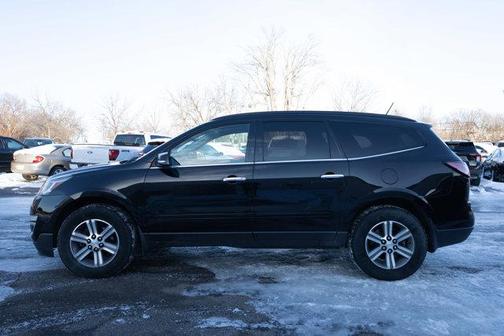 2017 Chevrolet Traverse 2LT