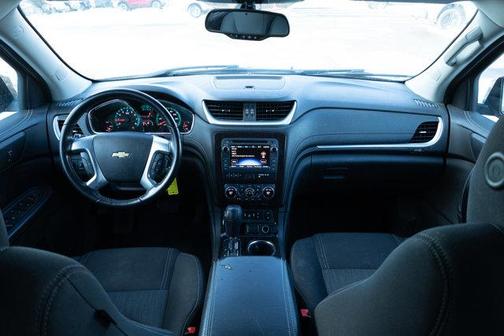 2017 Chevrolet Traverse 2LT