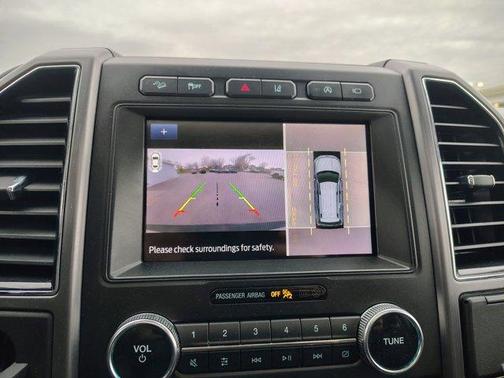 Star White 2020 Ford Expedition Platinum