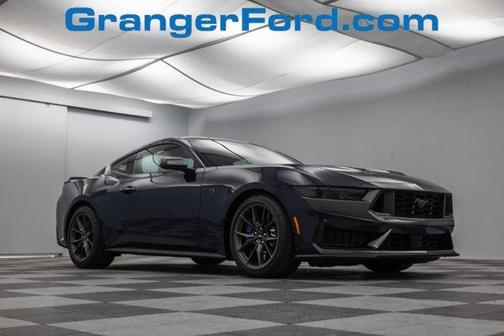 2025 Ford Mustang Dark Horse