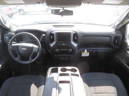 Photo 2 of 14 of 2022 Chevrolet Silverado 2500 WT