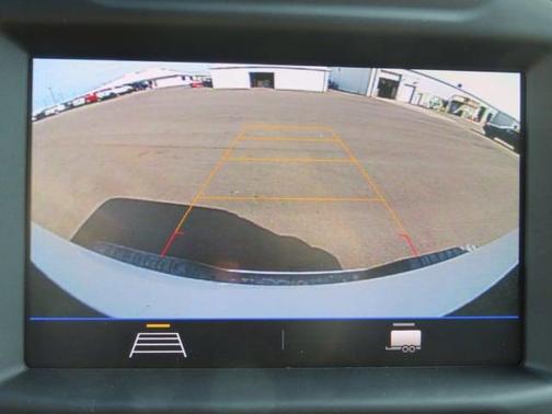 Photo 3 of 14 of 2022 Chevrolet Silverado 2500 WT