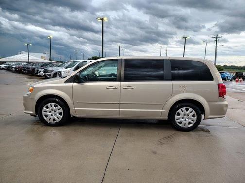 2016 Dodge Grand Caravan AVP/SE