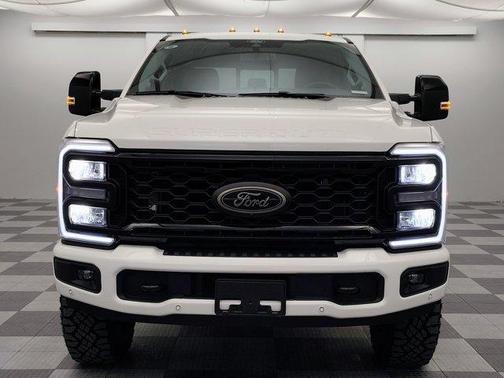 2026 Ford F-350 Lariat Super Duty