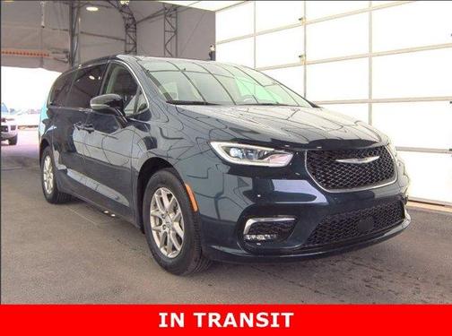 2024 Chrysler Pacifica Touring-L