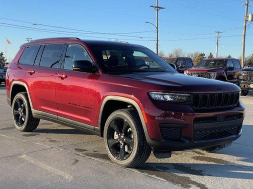 2025 Jeep Grand Cherokee L Laredo