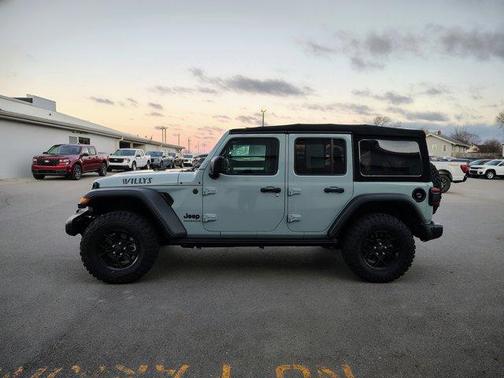 2024 Jeep Wrangler Sport