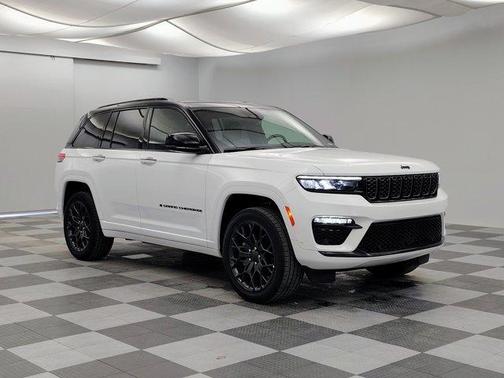 2025 Jeep Grand Cherokee Summit