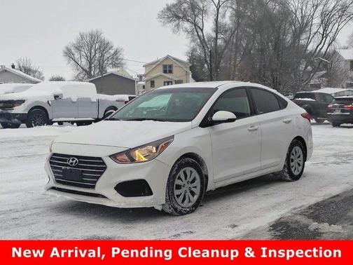 2022 Hyundai Accent SE