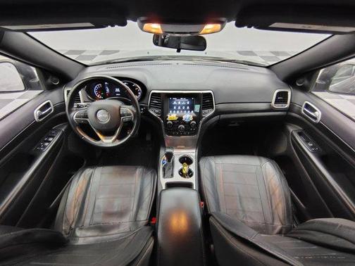 2019 Jeep Grand Cherokee Laredo E