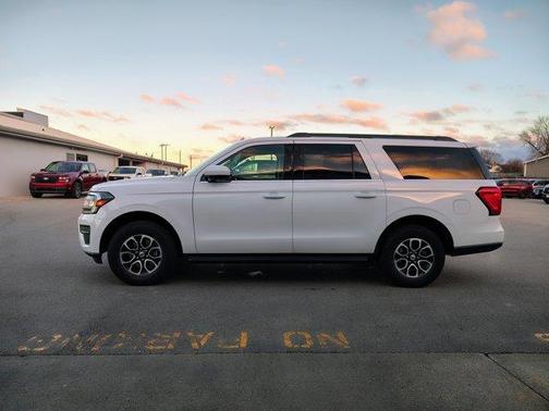 2024 Ford Expedition Max XLT