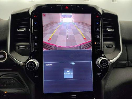 Molten Red Pearlcoat 2026 RAM 2500 Big Horn