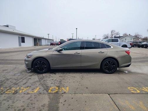 2017 Chevrolet Malibu 1LT