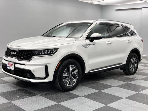 2022 Kia Sorento Hybrid EX