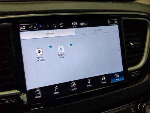 2024 Chrysler Pacifica Touring-L