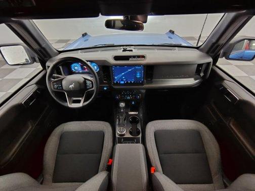 Velocity Blue Metallic 2025 Ford Bronco Big Bend