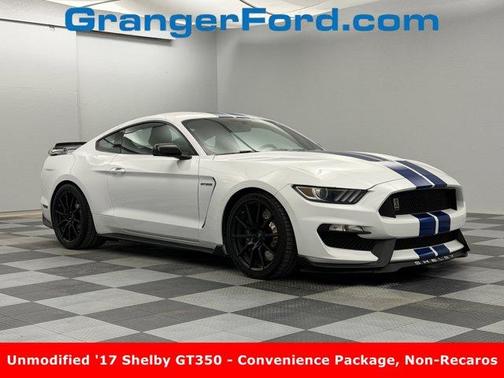 2017 Ford Shelby GT350 Base