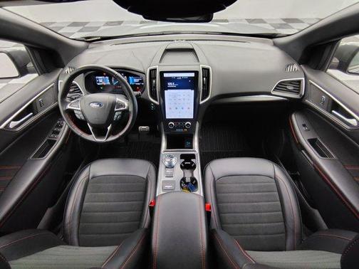 2022 Ford Edge ST-Line