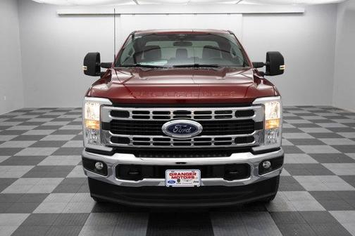 2025 Ford F-350 XLT