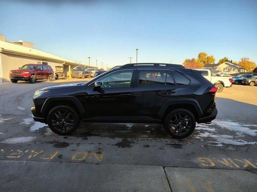 2022 Toyota RAV4 Adventure