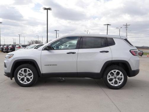 2025 Jeep Compass Sport