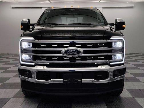 2026 Ford F-350 Lariat Super Duty