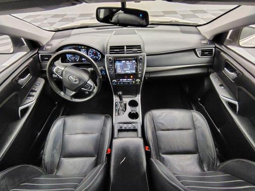 2015 Toyota Camry Hybrid XLE