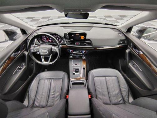 2018 Audi Q5 2.0T Premium Plus