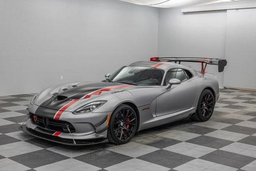 2016 Dodge Viper GTC