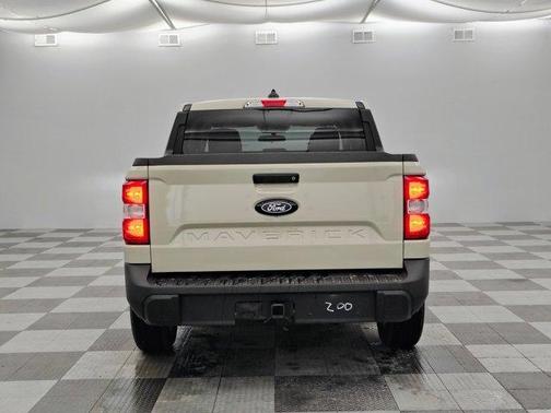 Desert Sand 2025 Ford Maverick XLT