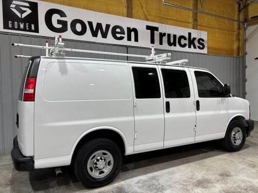 2017 Chevrolet Express 2500 Work Van