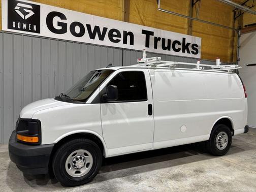 2017 Chevrolet Express 2500 Work Van