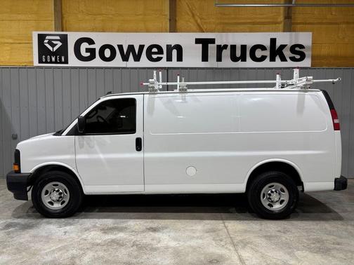 2017 Chevrolet Express 2500 Work Van