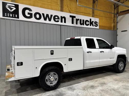 Summit White 2017 Chevrolet Silverado 2500 WT