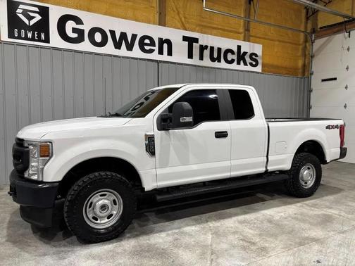 Oxford White 2022 Ford F-250 XL