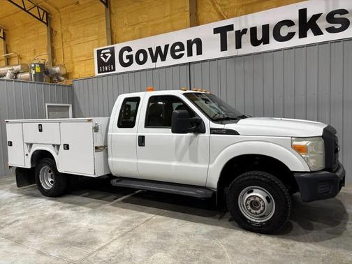 Oxford White 2015 Ford F-350 XL