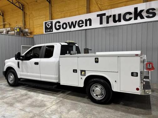 Oxford White 2019 Ford F-350 XL