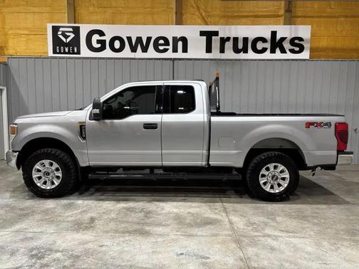 Iconic Silver Metallic 2022 Ford F-250 XLT