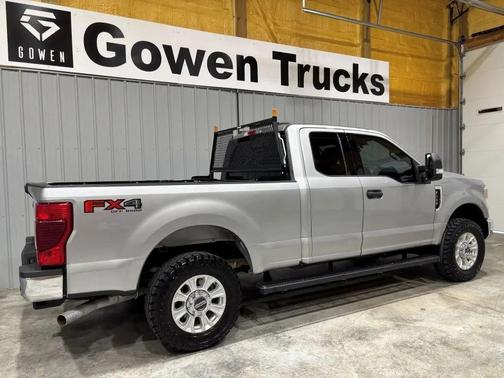 Iconic Silver Metallic 2022 Ford F-250 XLT